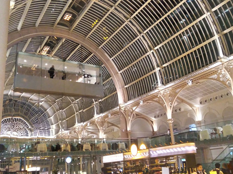 Piazza Terrace Bar-伦敦必去景点