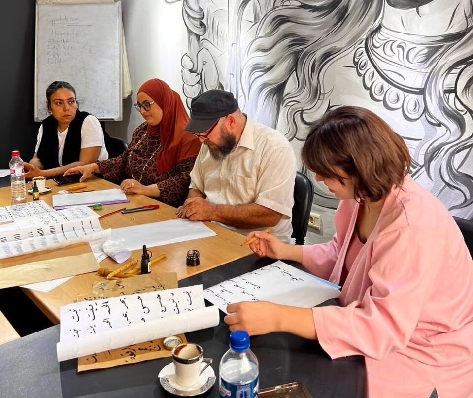 Maison Des Arts Lab-苏塞必去景点