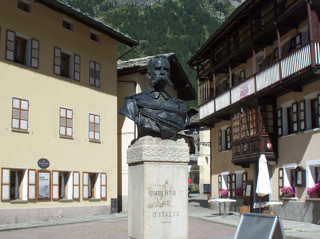 Statua Umberto I景点图片