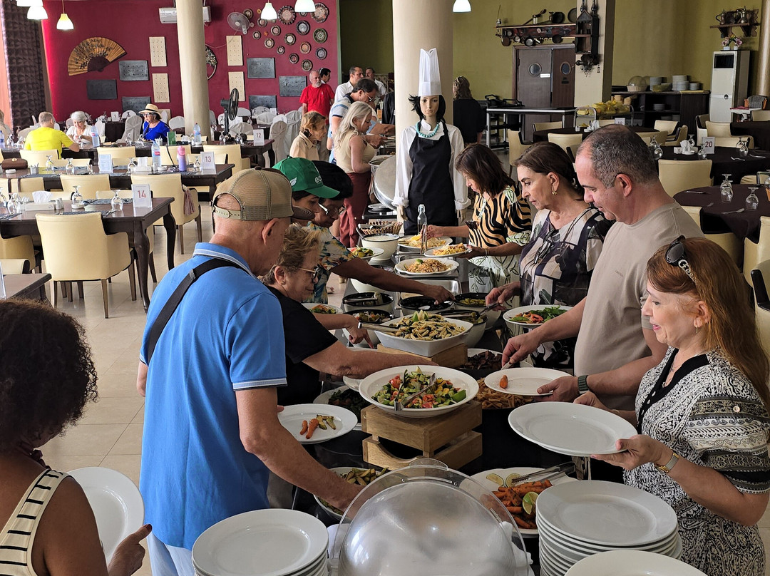 Al Hakaya (La Storia) Eatery and cultural center-米底巴必去景点