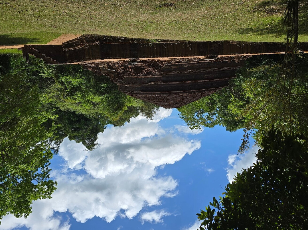 Kaludiya Pokuna景点图片