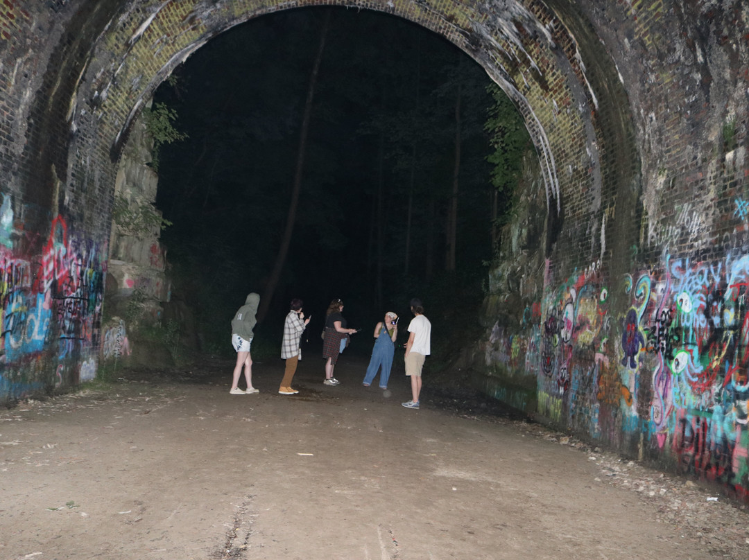 Moonville Tunnel-Vinton必去景点