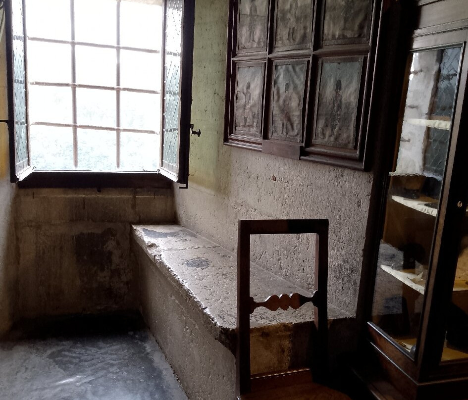 Chateau de Montrottier景点图片