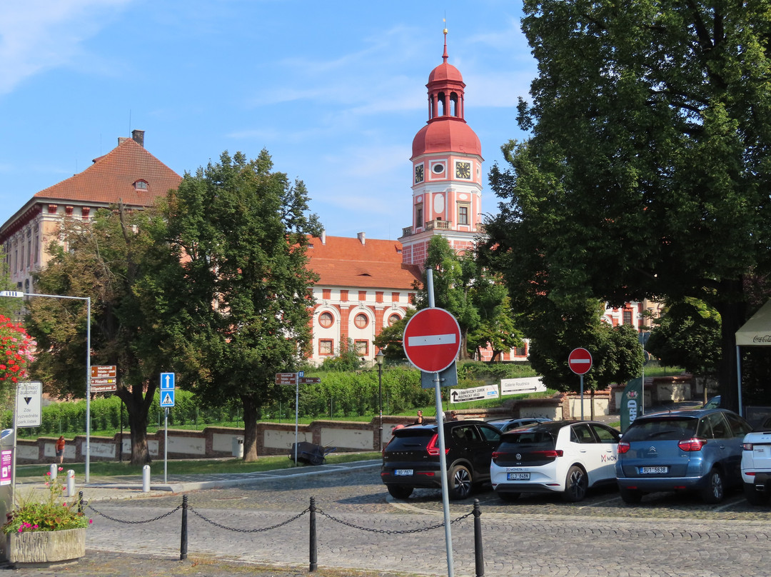 Roudnice Castle景点图片