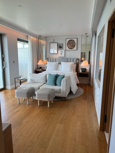 雅典威斯汀阿斯特宫海滩假日酒店主图