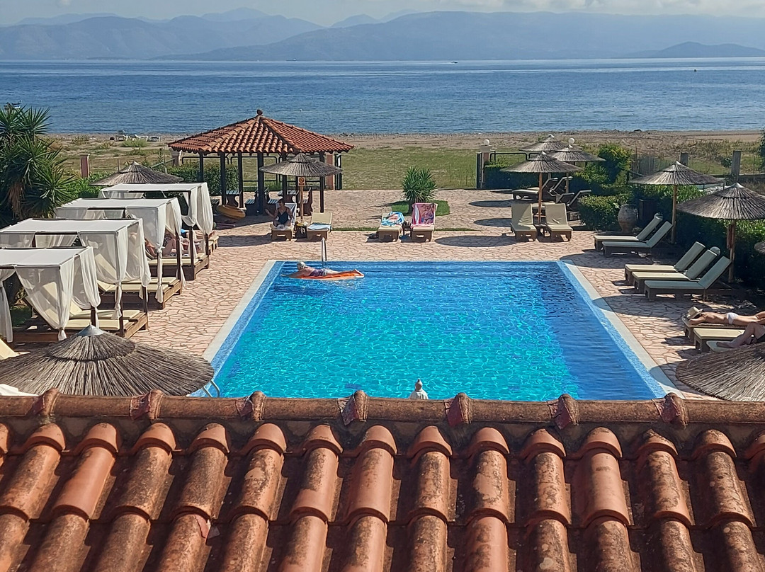 Sunrise Apartments主图