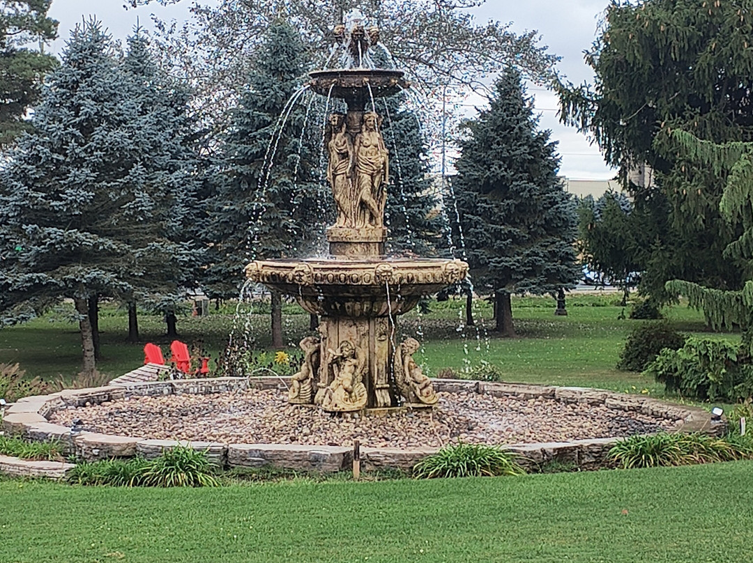 Elm Hurst Inn & Spa主图