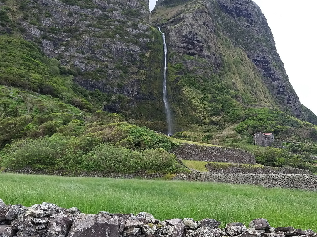Cascata do Poço do Bacalhau-Faja Grande必去景点
