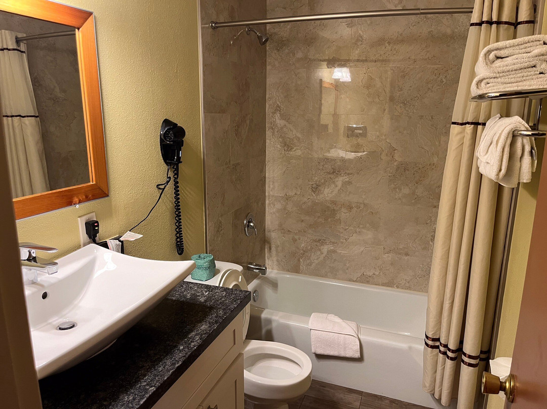 湖畔小屋旅社主图