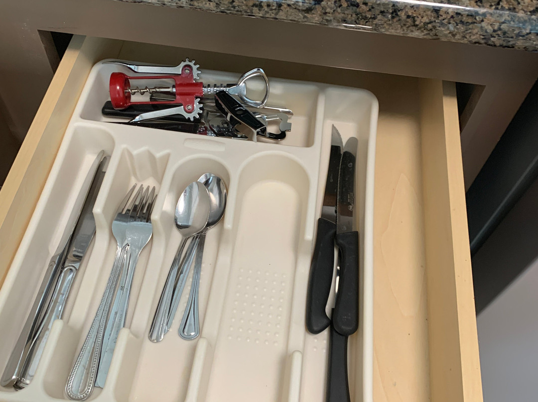 Staybridge Suites 兰辛，奥克莫斯by IHG主图
