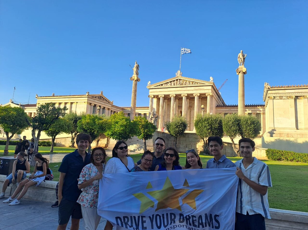 Drive Your Dreams-雅典必去景点