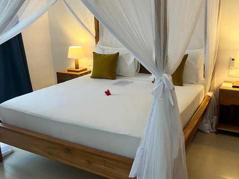 海洋精品酒店主图