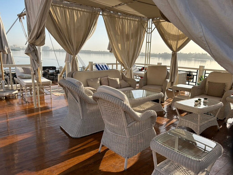 Dahabiya Hadeel-亚斯文必去景点