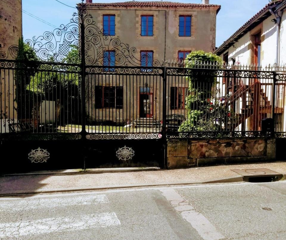 Maison de Maitre I