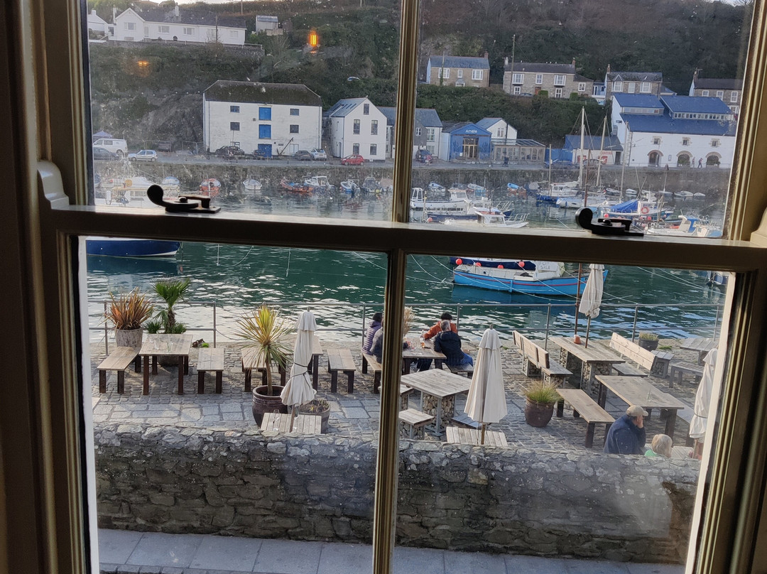 Harbour Inn, Porthleven主图
