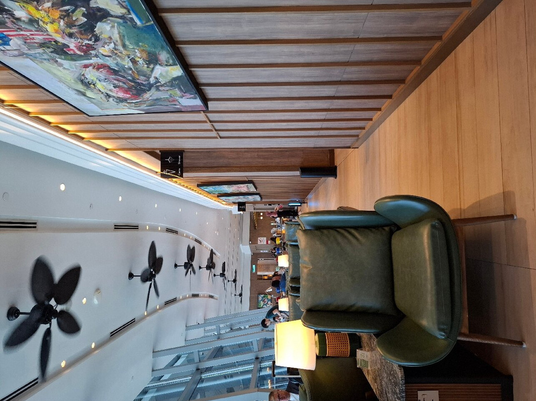 Plaza Premium First-雪邦必去景点