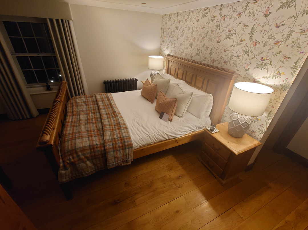 The Ferry House主图