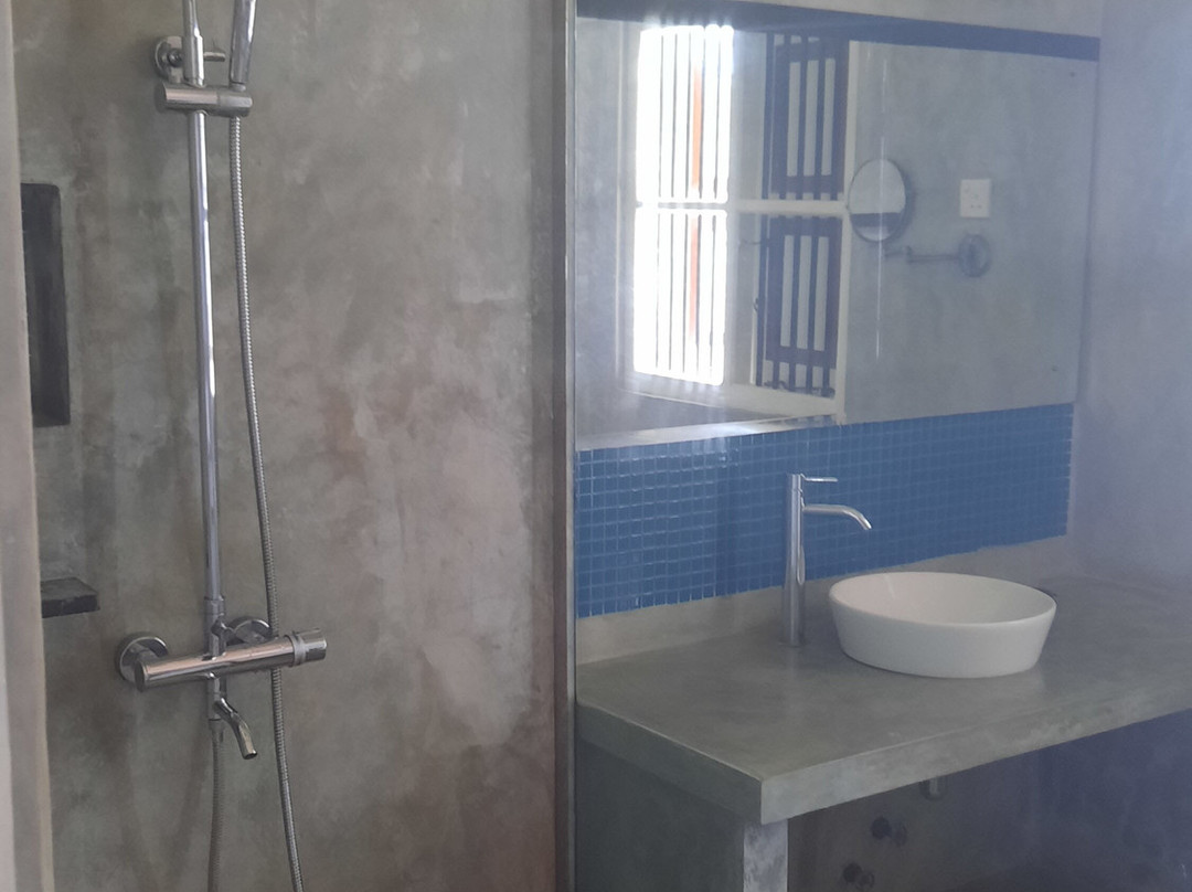 Beach Hotel Oasis Bridge主图