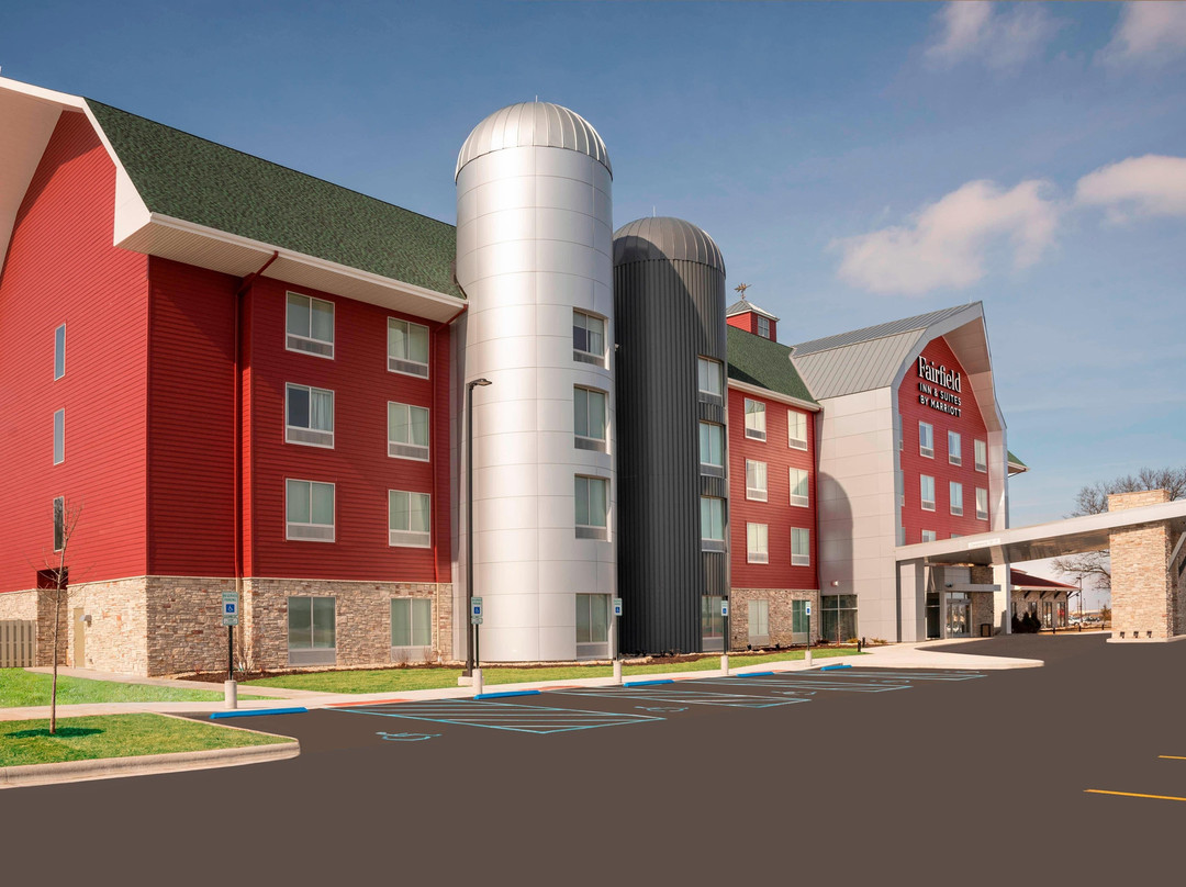 Fairfield by Marriott Inn & Suites Fair Oaks Farms主图