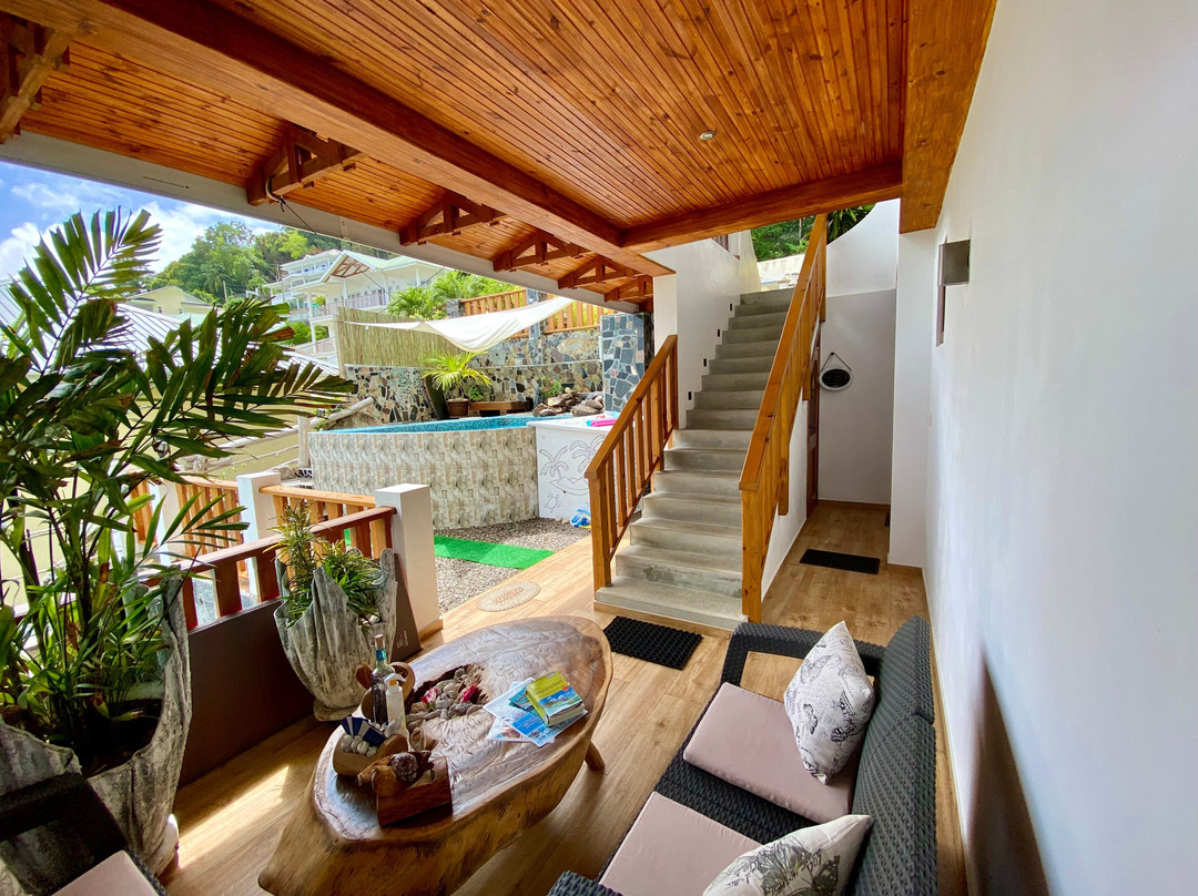 Seyview Apartments By Francois