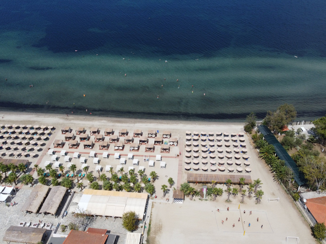 阿列亚套房酒店主图