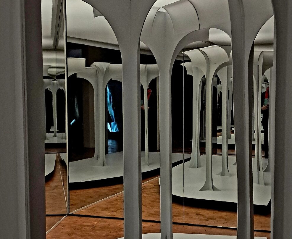 Zentrum Fuer Kunst Und Medien景点图片