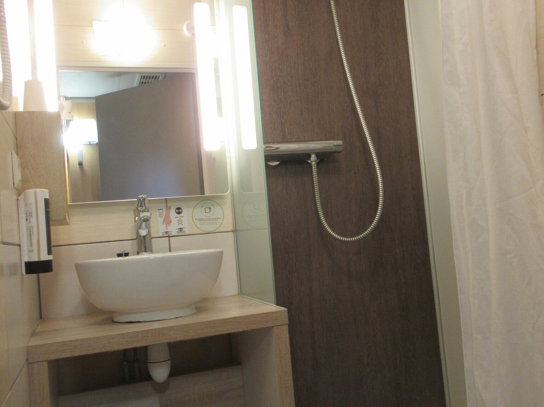 B&B HOTEL Clermont-Ferrand Sud Aubière主图