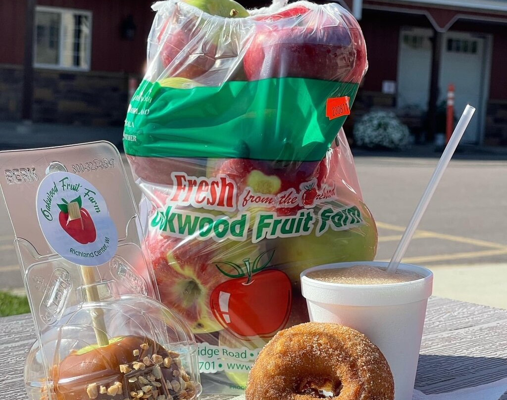 Oakwood Fruit Farm-Richland Center必去景点