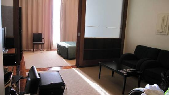 奥克兰传统酒店主图