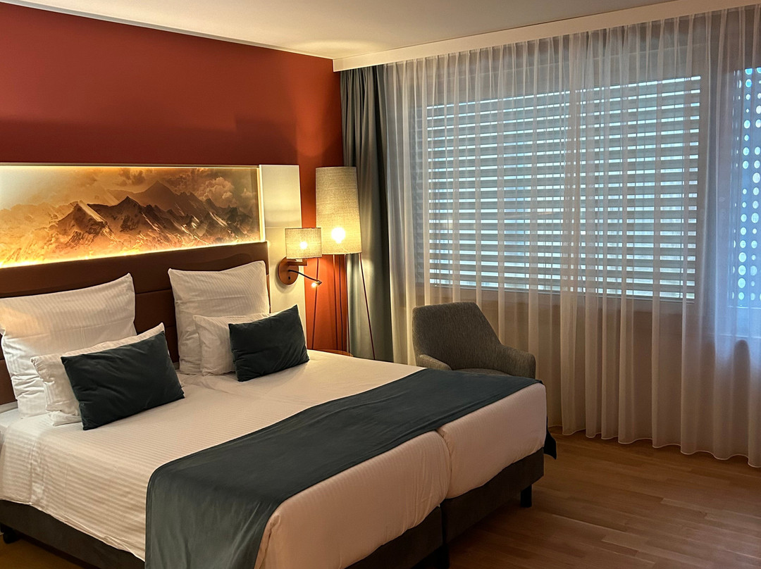 Leonardo Hotel Zurich Airport主图