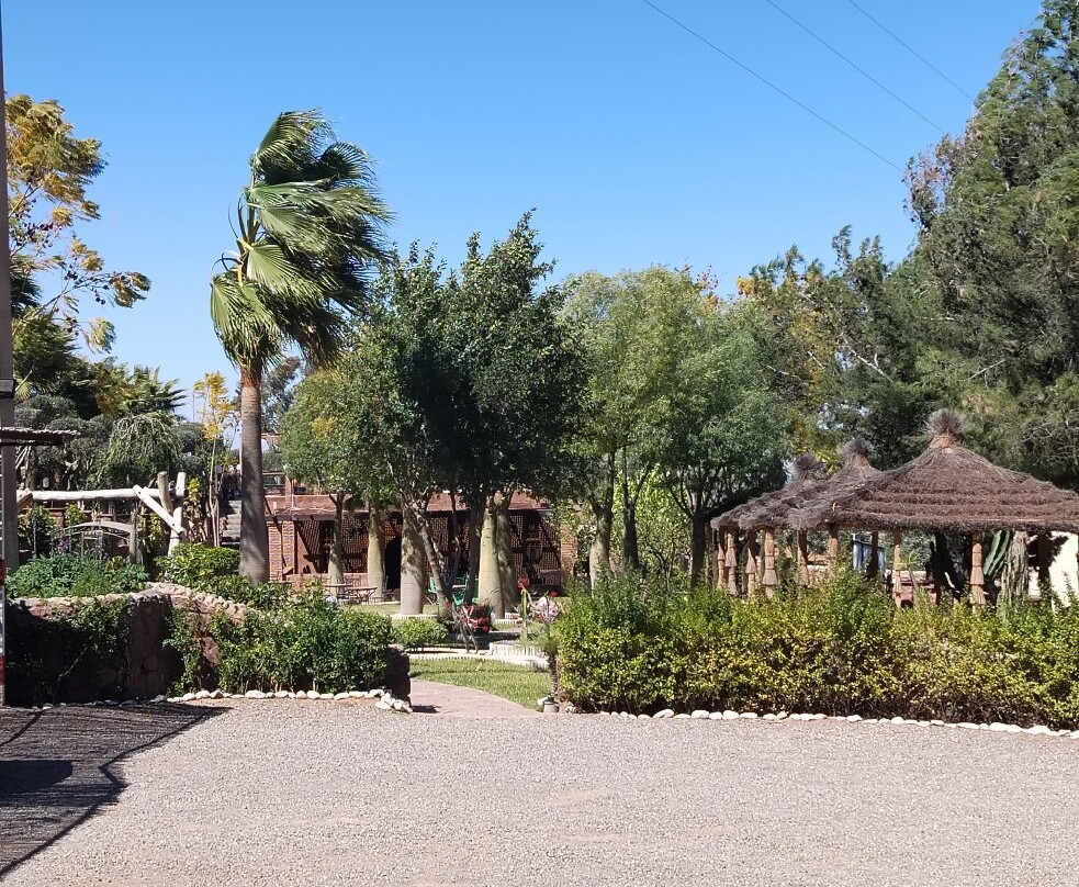 Chez Mamouchthka Hotel & Restaurant主图