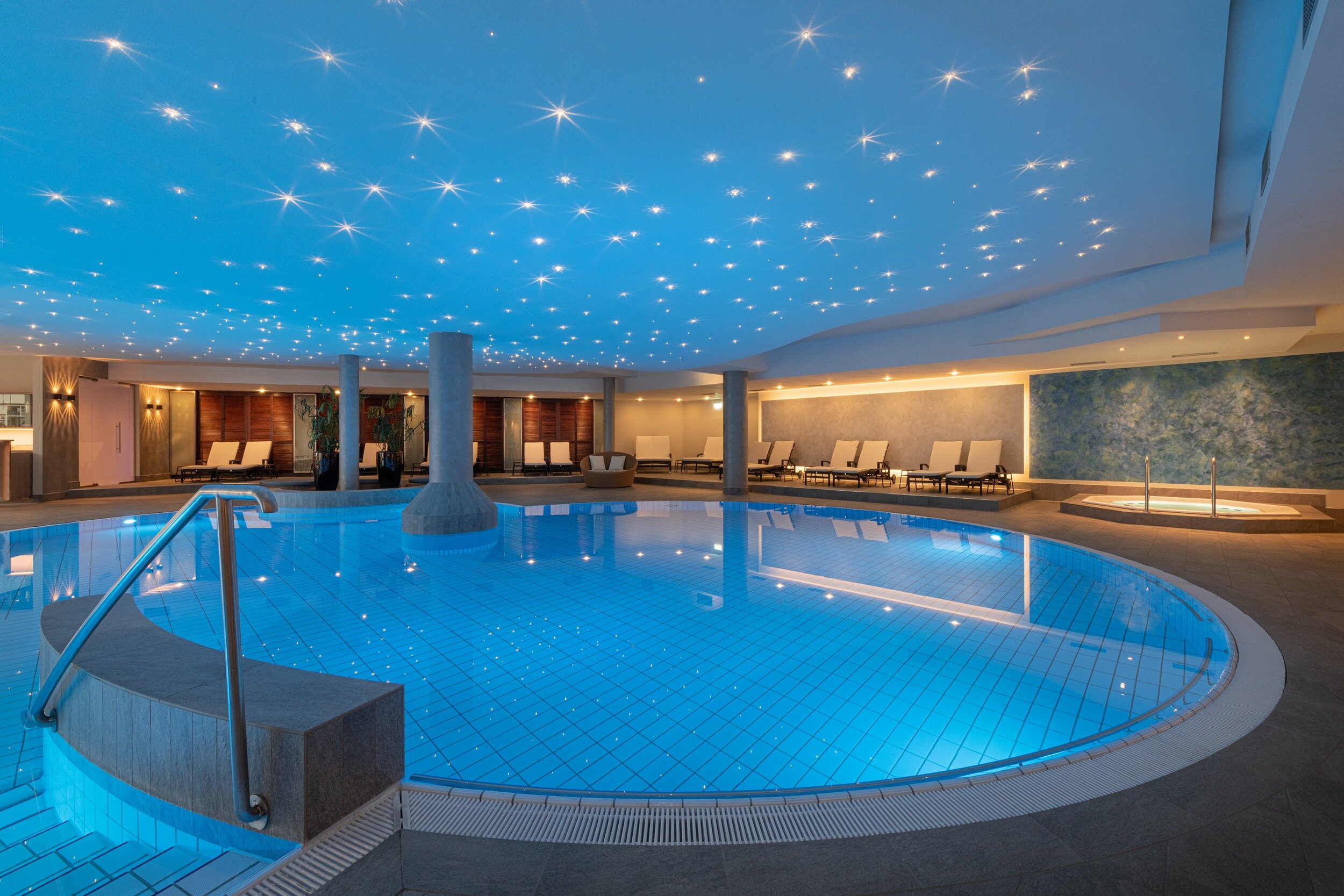 Hotel Sonnengut GmbH & Co. KG-泳池