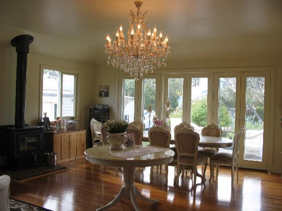 SpringHill House on Pardalote主图