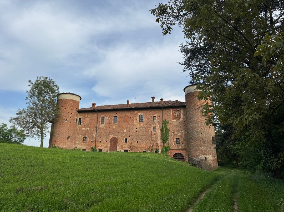Castello Quattro Torri Di Arignano景点图片