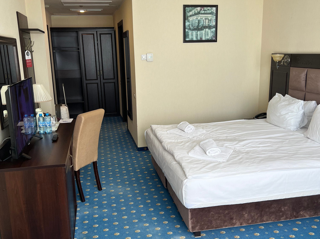 布里斯托酒店主图