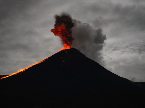 Viajar En Ecuador-基多必去景点