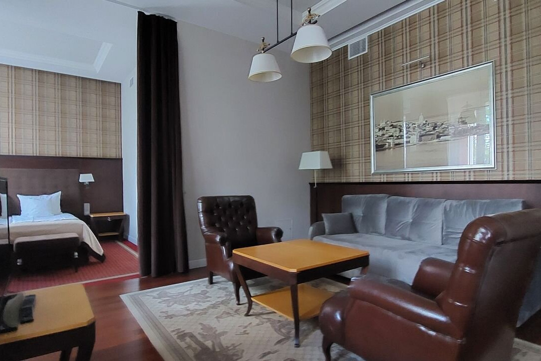 Hotel Dyplomat主图