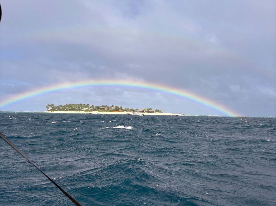 Fiji Surf Boat-Nabila必去景点