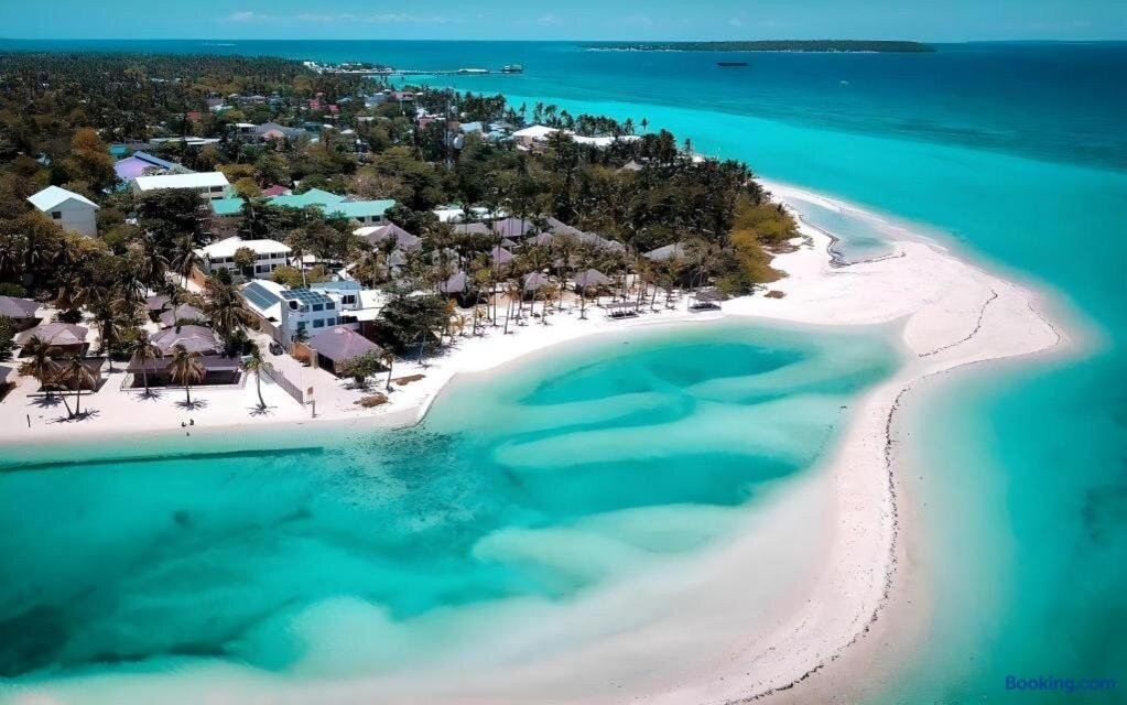 Marion's Inn Bldg 2 Bantayan Powered By Cocotel