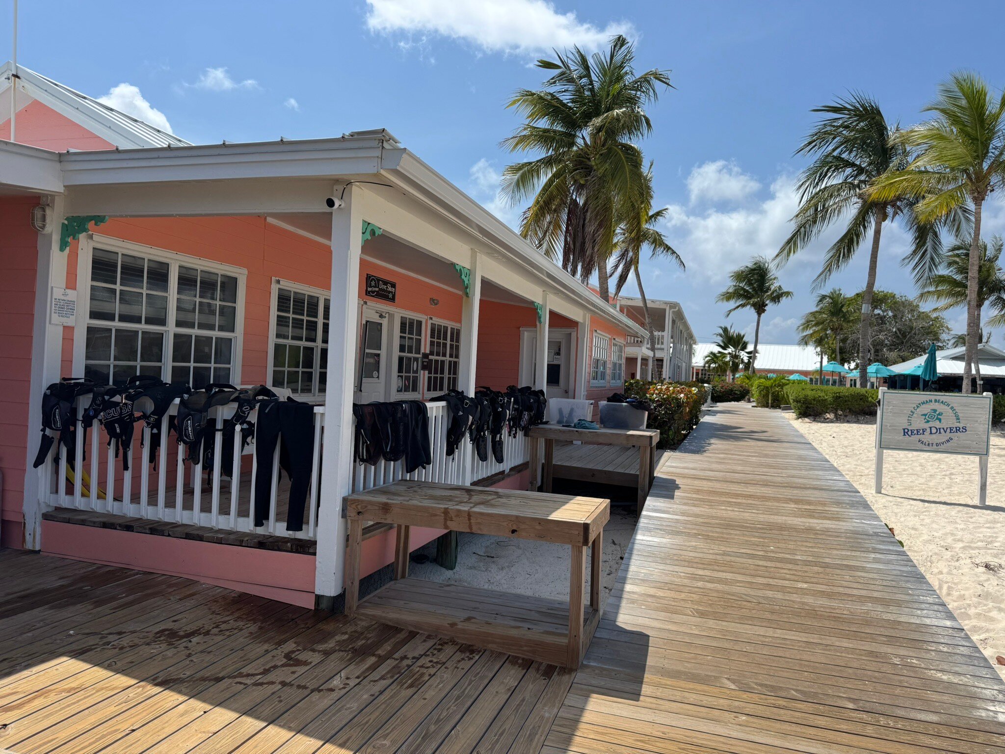 Little Cayman Beach Resort-官方