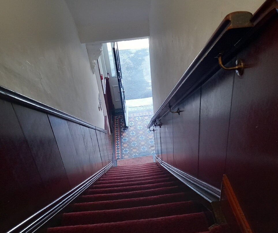 Victoria Hotel主图