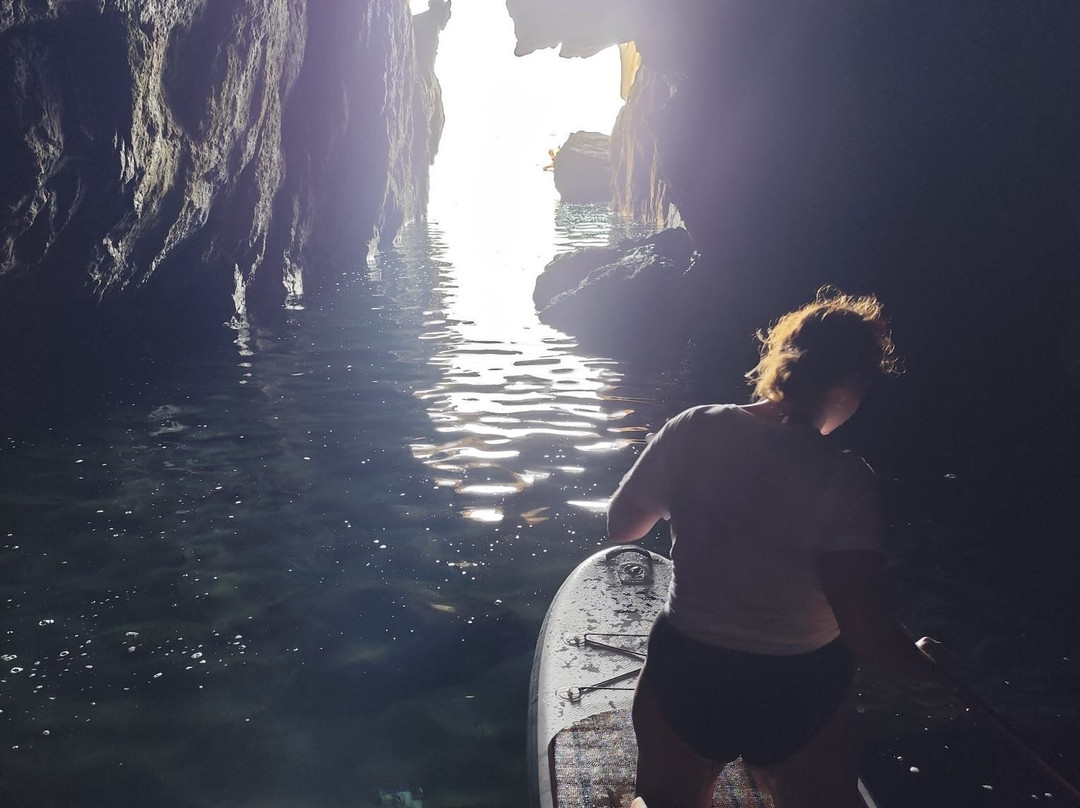 Piranha Sup Surf School-切法卢必去景点