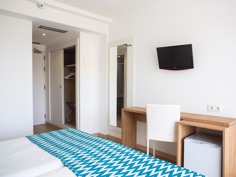 BQ 萨拉酒店 - 限成人主图