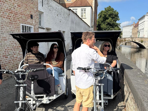 Fietskoetsen Brugge-布鲁日必去景点