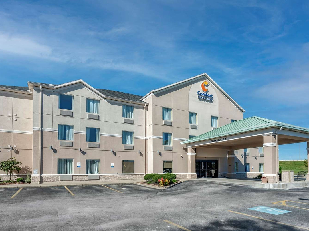 Brookville酒店住宿-代顿康福特旅馆&套房酒店