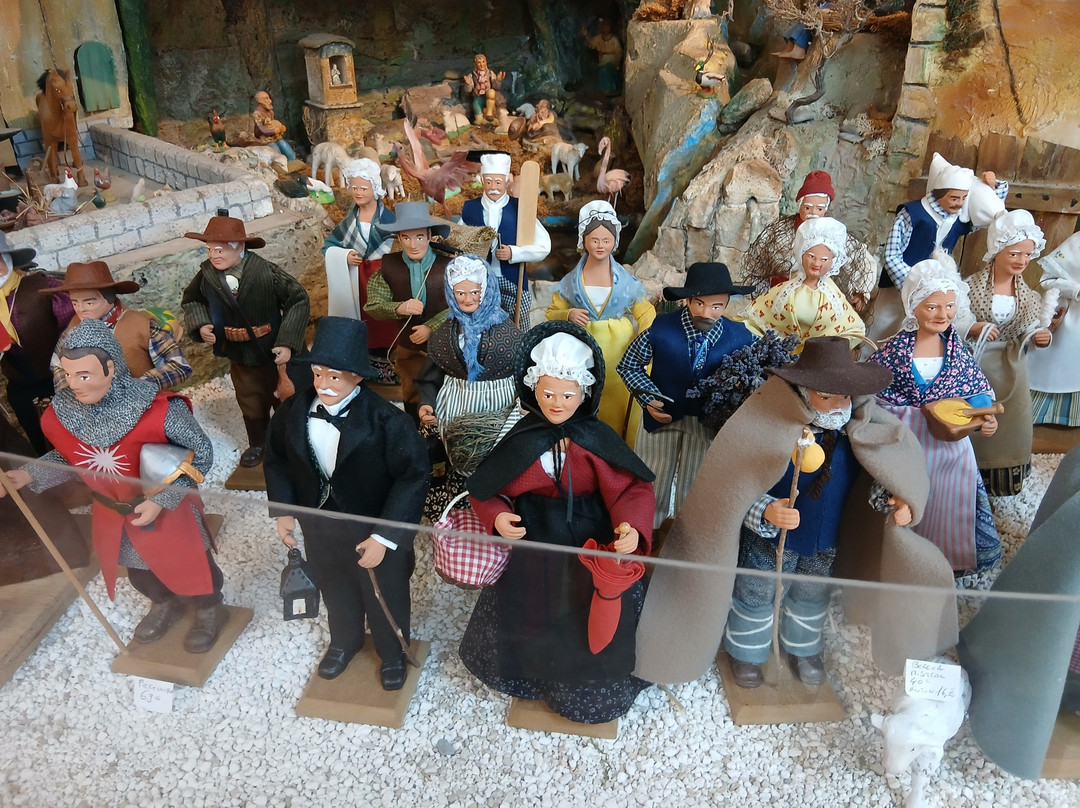 Santons Peyron Campagna-普罗旺斯地区莱博必去景点