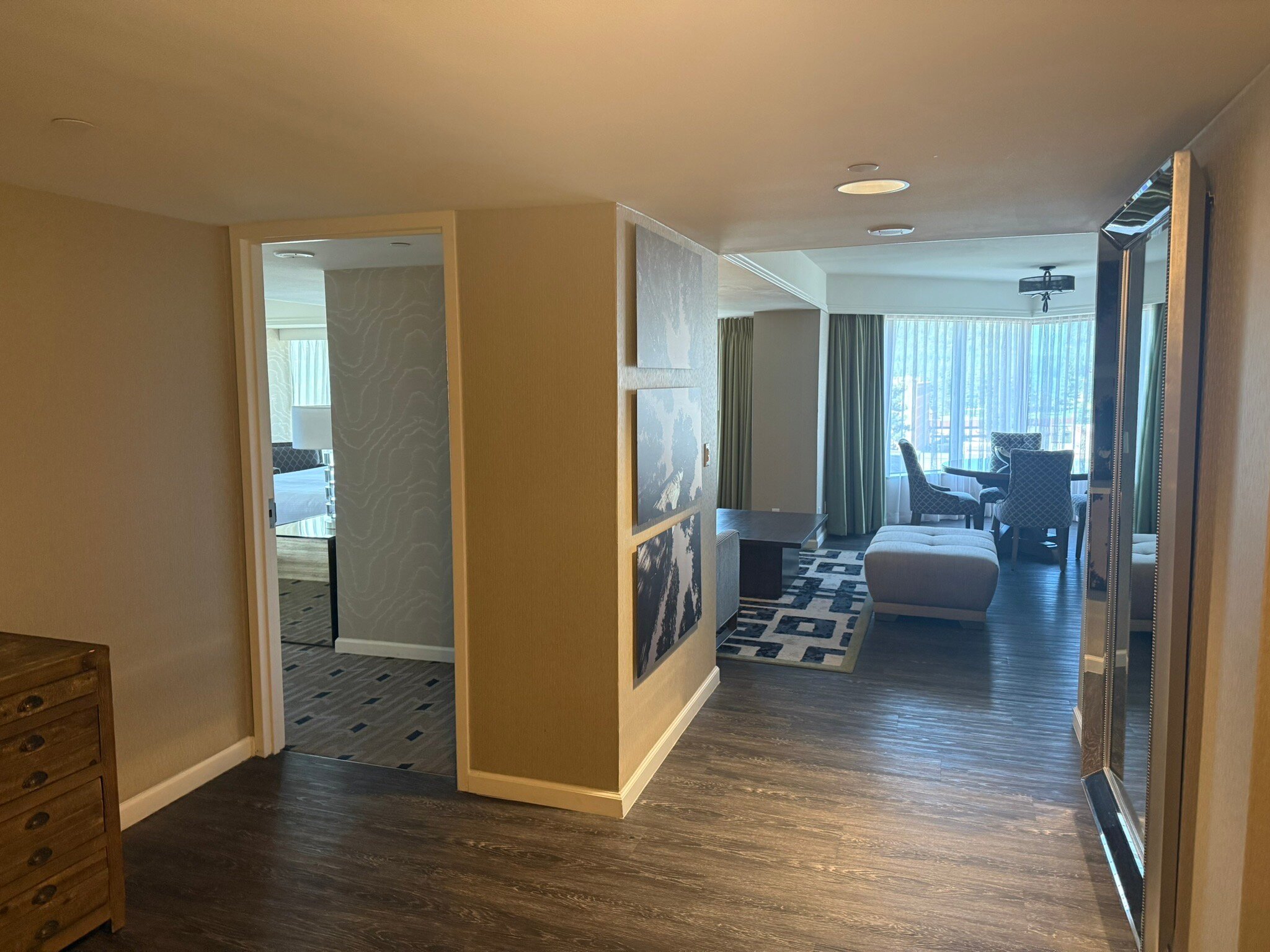 Caesars Republic Lake Tahoe Resort & Casino-官方