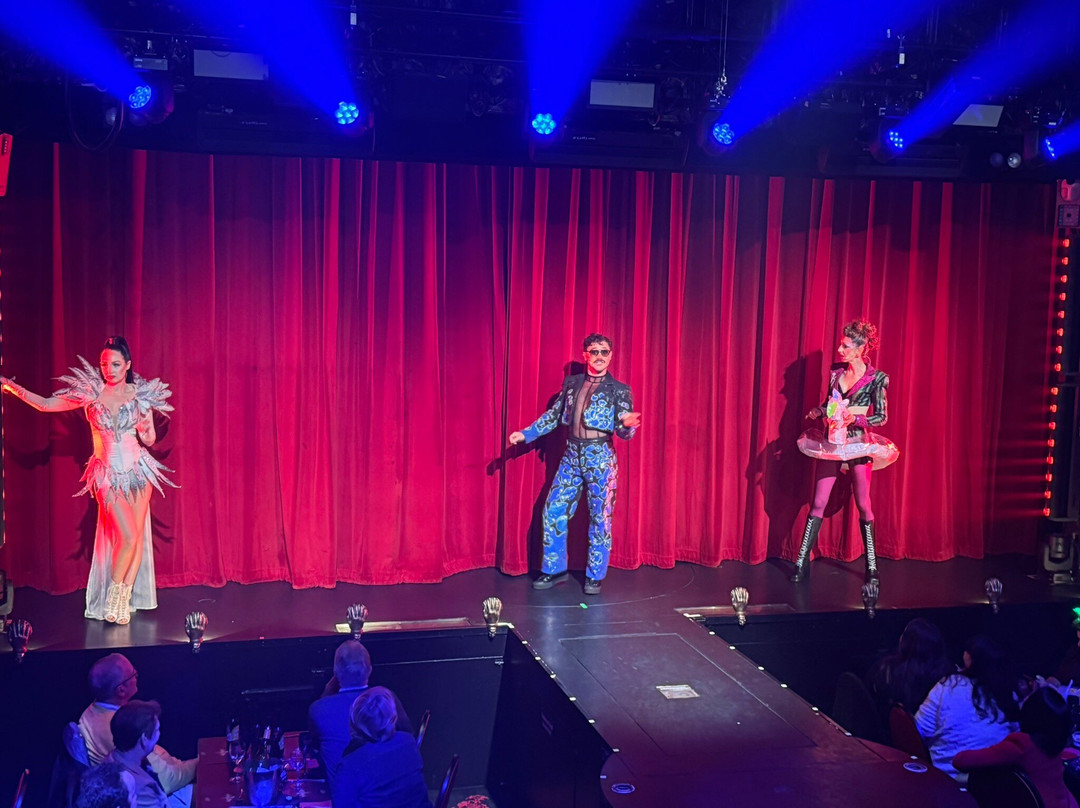 Dracula's Cabaret-布罗德海滩必去景点