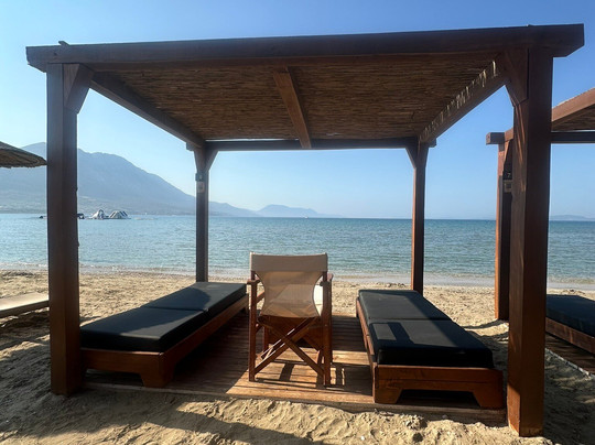 Ammos All Day Beach Bar Restaurant-Palairos必去景点