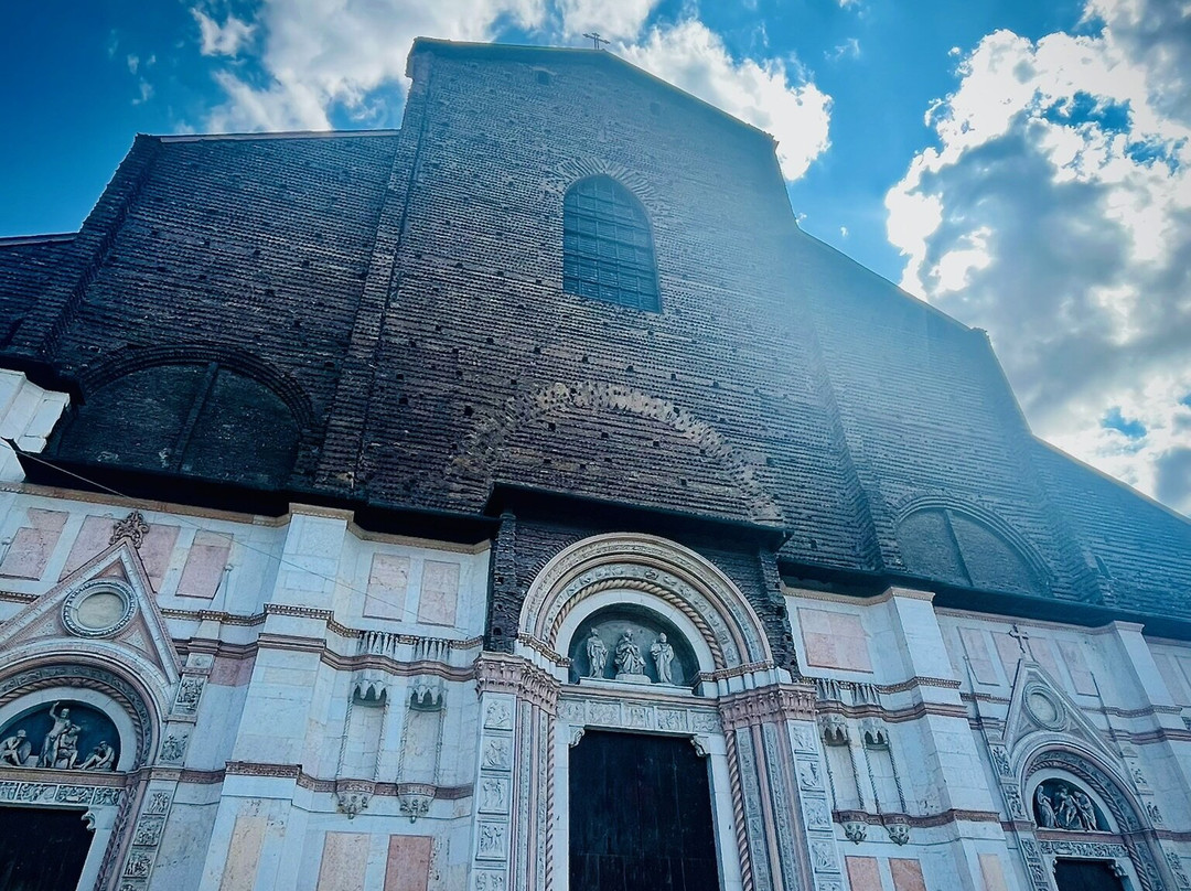 NATHALIE ZAVERONI: Guide in Bologna-博洛尼亚必去景点